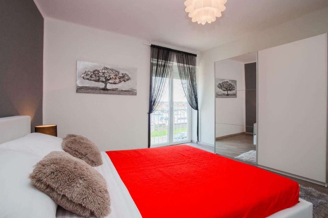 Royal View Apartment Задар Экстерьер фото